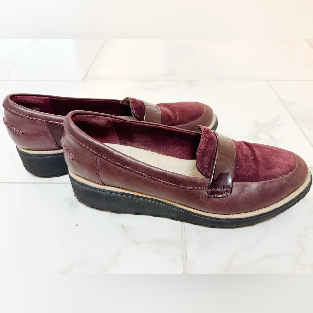 Clarks Ultimate Comfort Sharon Gracie Loafer Burgundy Wine Women's Size 8.5